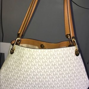 BRAND NEW MK BAG💖